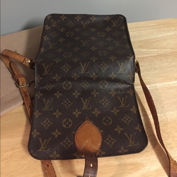 AUTH LV Cartouchiere MM cross body - Picture 4 of 7